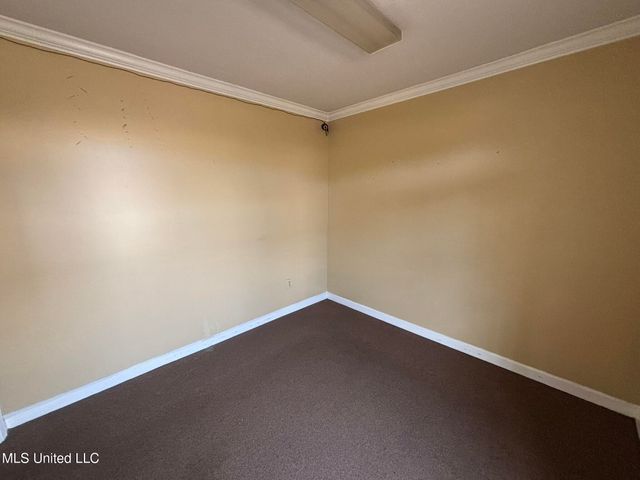 211 S Woodgate Drive, Brandon, MS 39042