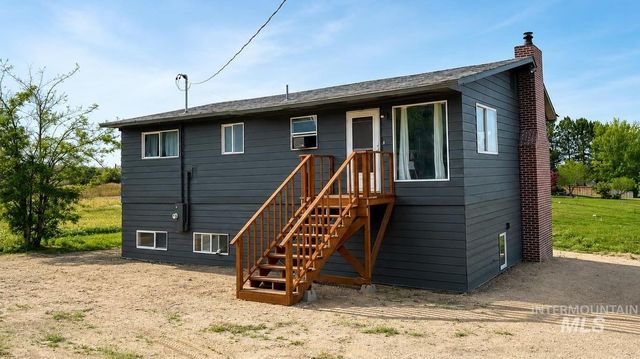 10590 Duck Lane, Nampa, ID 83686