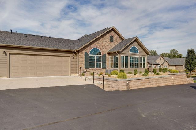 824 E Kings Mead Circle 1, Nixa, MO 65714