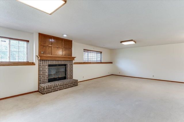 3737 N Whispering Brook Ct, Wichita, KS 67220