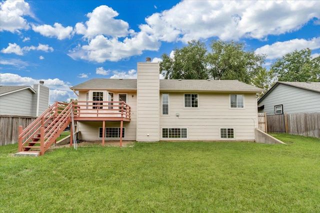 3737 N Whispering Brook Ct, Wichita, KS 67220