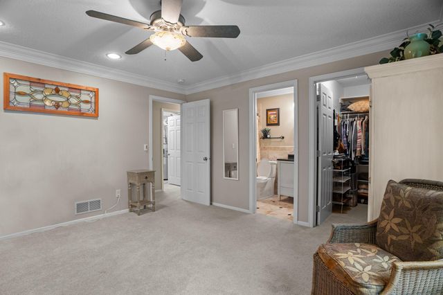 1829 County Rd E E, White Bear Lake, MN 55110