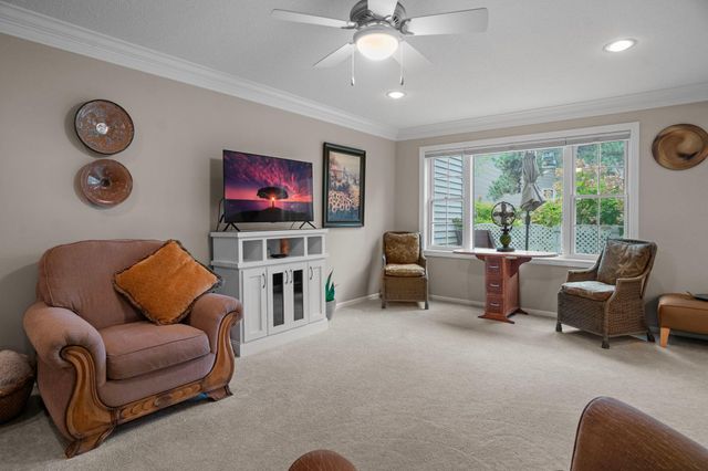 1829 County Rd E E, White Bear Lake, MN 55110