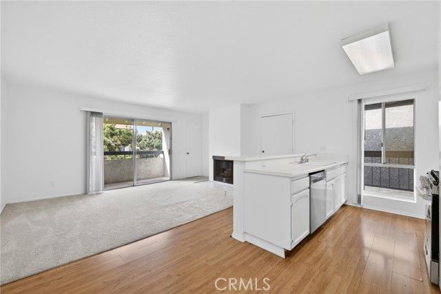 2839 S Fairview D, Santa Ana, CA 92704