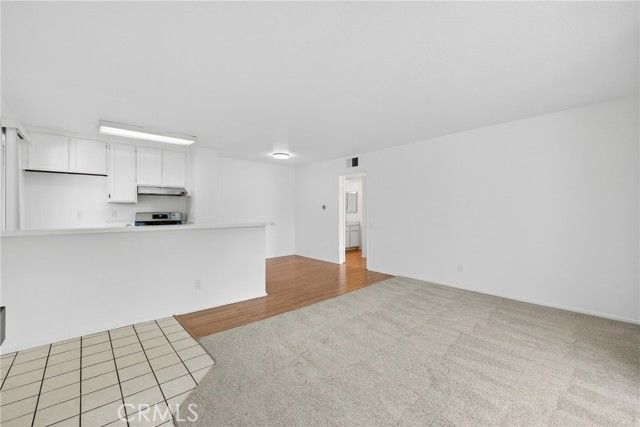 2839 S Fairview D, Santa Ana, CA 92704