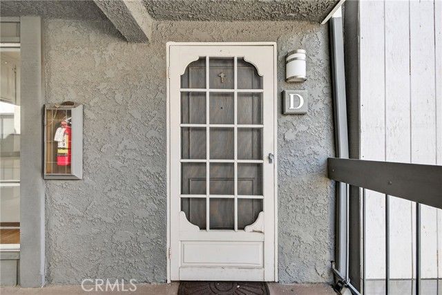 2839 S Fairview D, Santa Ana, CA 92704