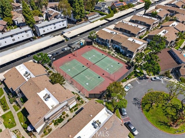 2839 S Fairview D, Santa Ana, CA 92704