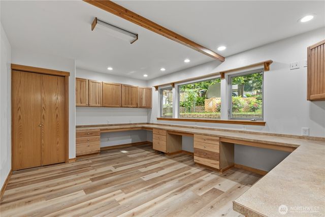 41 Louise View Drive, Bellingham, WA 98229
