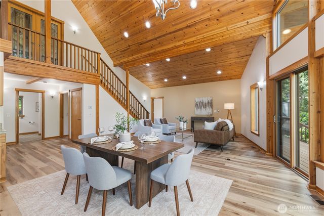 41 Louise View Drive, Bellingham, WA 98229