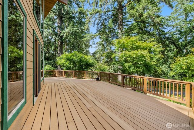 41 Louise View Drive, Bellingham, WA 98229