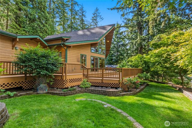 41 Louise View Drive, Bellingham, WA 98229