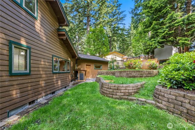 41 Louise View Drive, Bellingham, WA 98229
