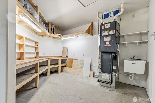 41 Louise View Drive, Bellingham, WA 98229