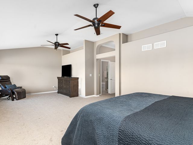 2767 Blakely Lane, Naperville, IL 60540