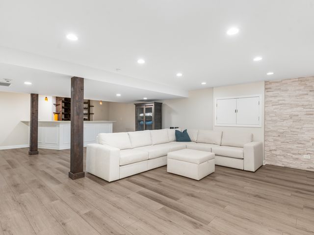 2767 Blakely Lane, Naperville, IL 60540