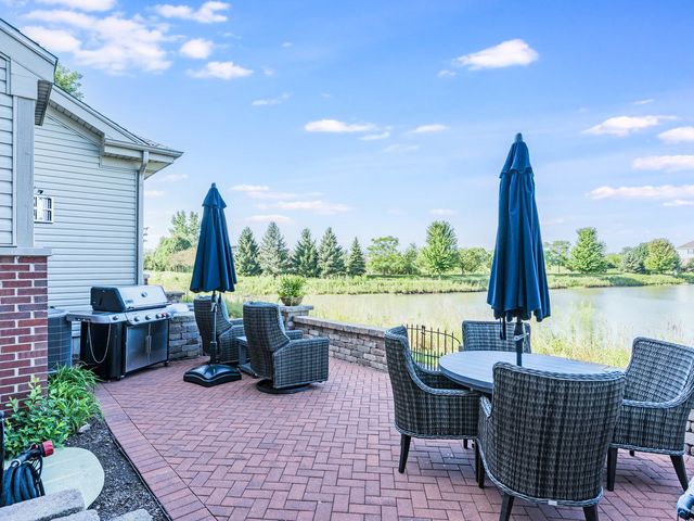 2767 Blakely Lane, Naperville, IL 60540