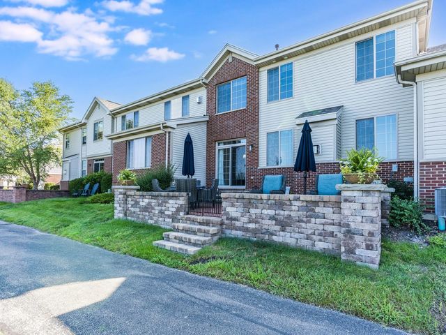 2767 Blakely Lane, Naperville, IL 60540