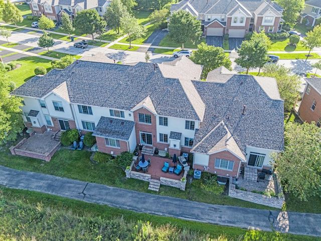 2767 Blakely Lane, Naperville, IL 60540