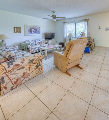 815 ANDREW REDDING Road 302, Lantana, FL 33462