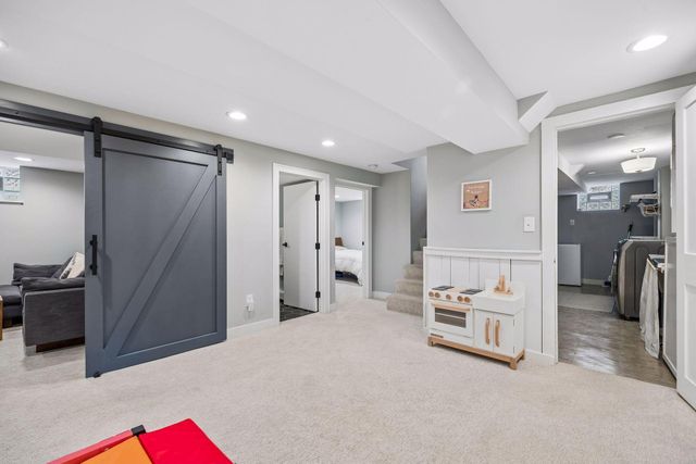 4705 Elliot Avenue, Minneapolis, MN 55407