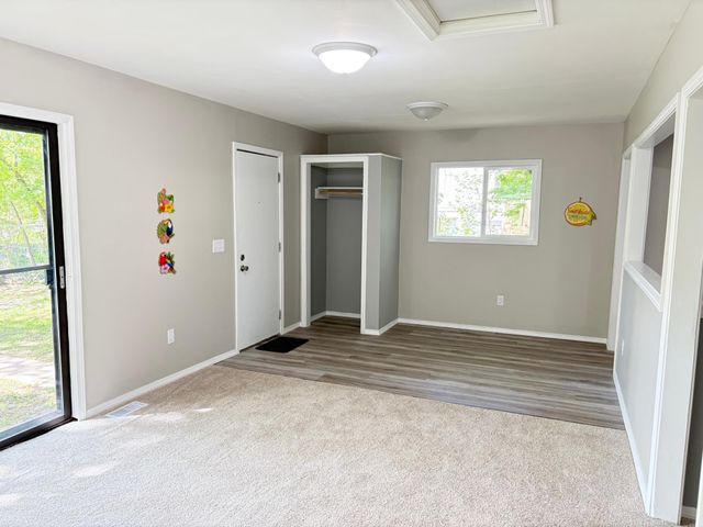 1002 Burgess Street, Saint Paul, MN 55103