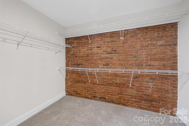 2111 Shalimar Drive, Charlotte, NC 28216