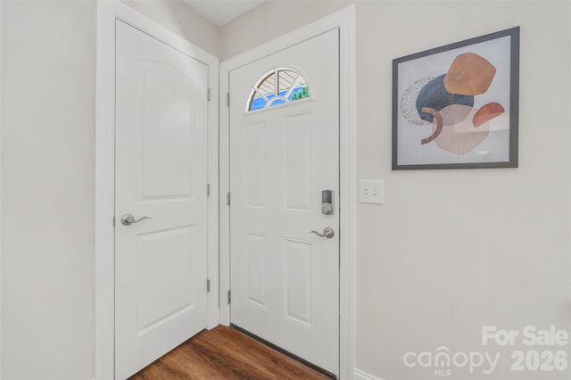 2111 Shalimar Drive, Charlotte, NC 28216