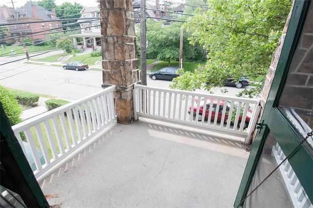 6539 Northumberland, Squirrel Hill, PA 15217