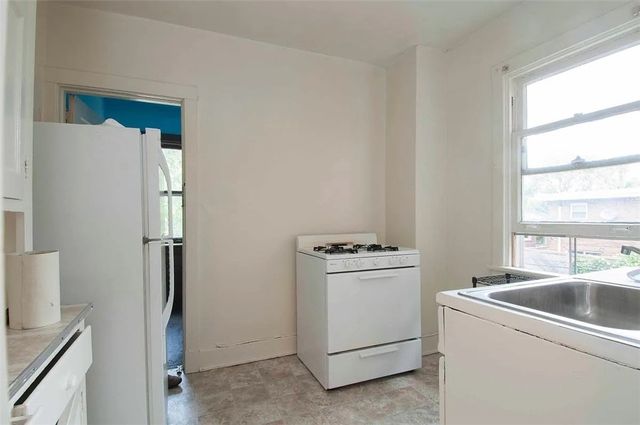 6539 Northumberland, Squirrel Hill, PA 15217