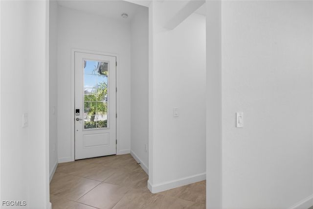 17364 Walnut Run DR, Alva, FL 33920