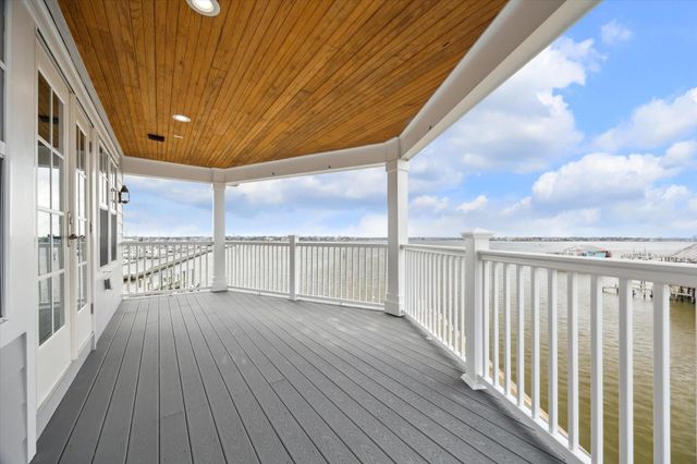 2451 Lakewood Pointe, Seabrook, TX 77586