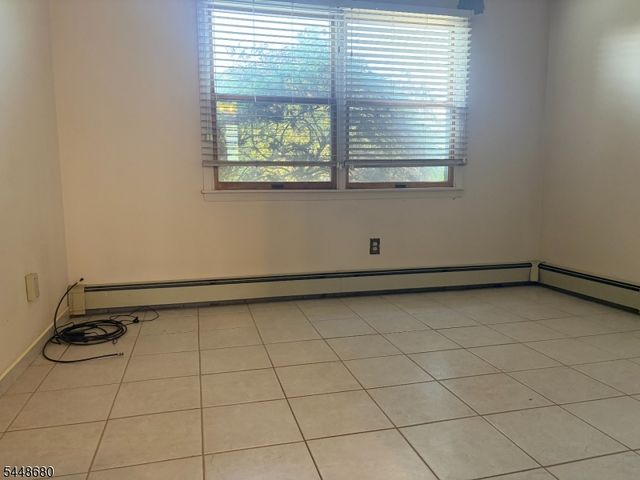157 Day St, South Plainfield Boro, NJ 07080