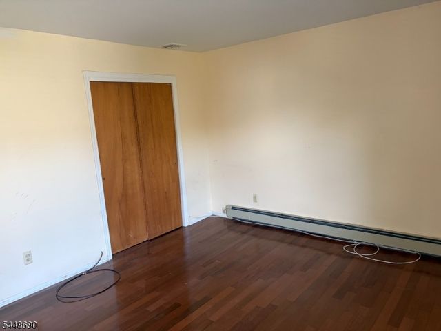 157 Day St, South Plainfield Boro, NJ 07080