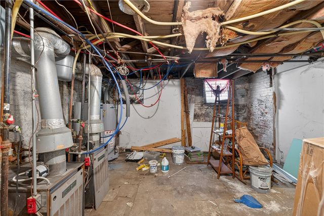 206 Hanover Street, Providence, RI 02907