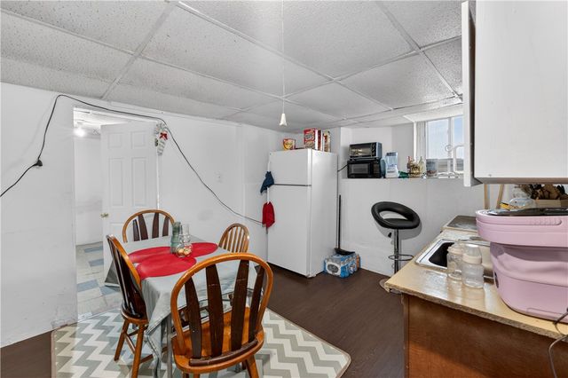 206 Hanover Street, Providence, RI 02907