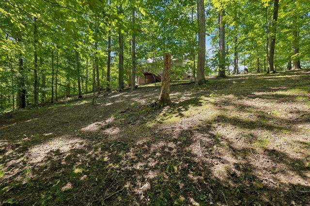 117 W Dell Rd, Dickson, TN 37055
