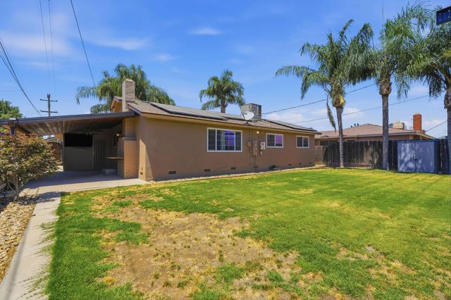 313 N 2nd Street, Fowler, CA 93625
