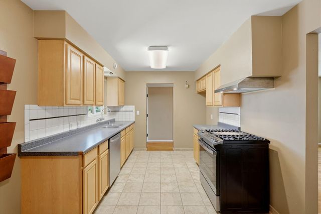 313 N 2nd Street, Fowler, CA 93625