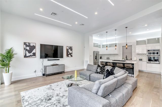 1406 Fairview Avenue, Houston, TX 77006