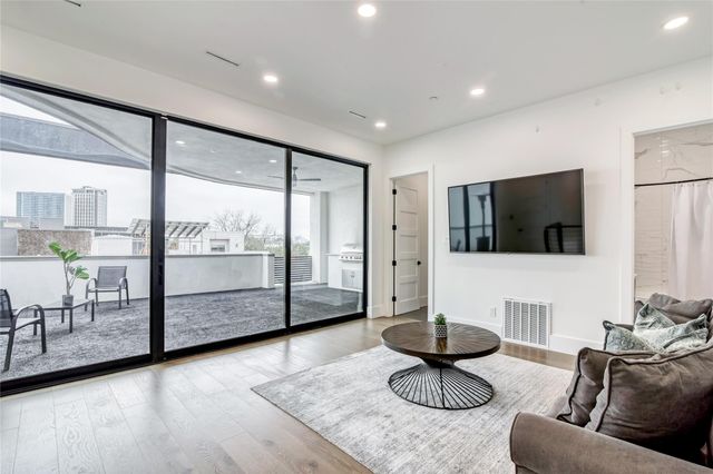 1406 Fairview Avenue, Houston, TX 77006