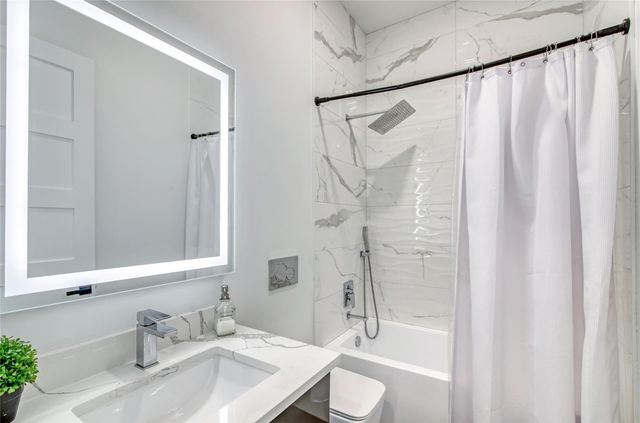 1406 Fairview Avenue, Houston, TX 77006