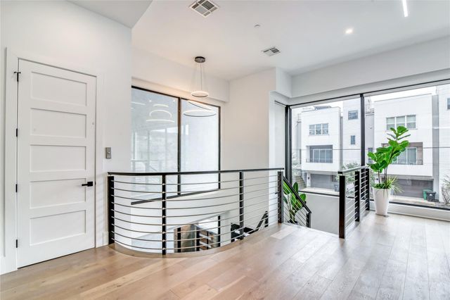 1406 Fairview Avenue, Houston, TX 77006