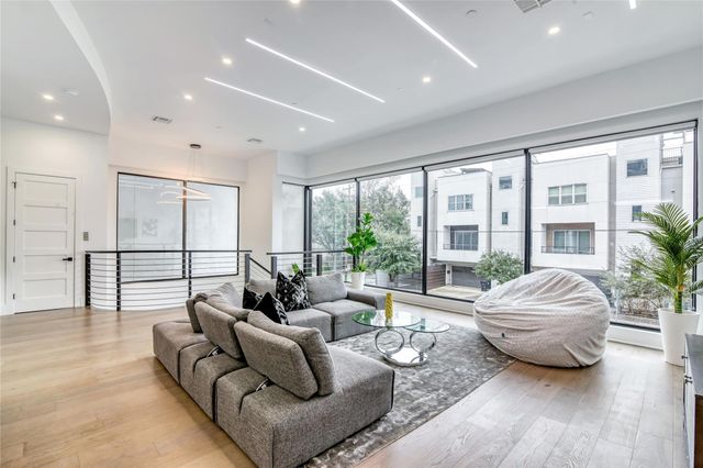 1406 Fairview Avenue, Houston, TX 77006