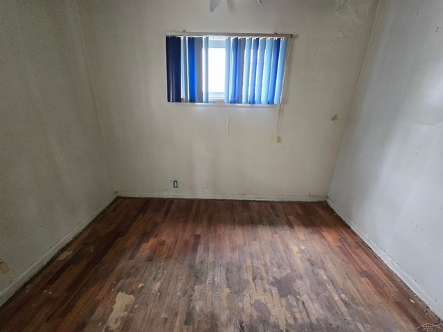 5518 Winthrop Boulevard, Flint, MI 48505
