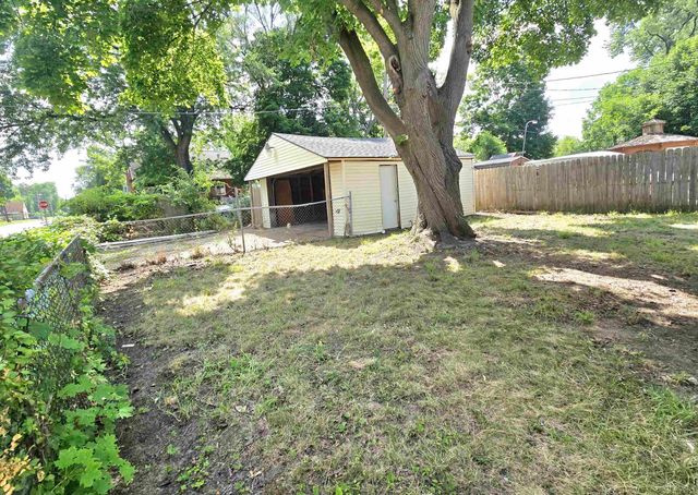 5518 Winthrop Boulevard, Flint, MI 48505