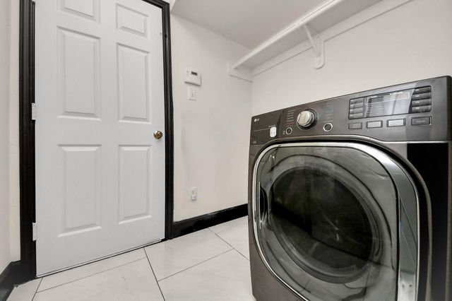 5810 Windy Knoll Lane, Rosharon, TX 77583