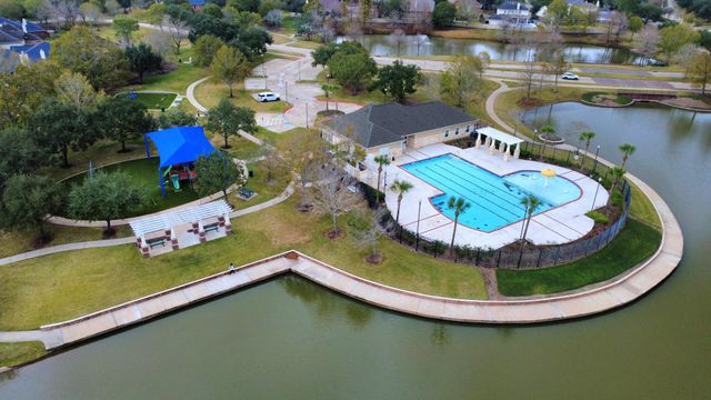 5810 Windy Knoll Lane, Rosharon, TX 77583