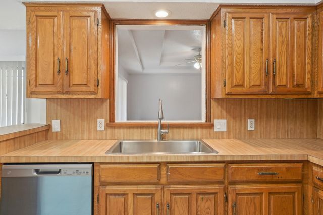 617 Taylor Court, Duncanville, TX 75137