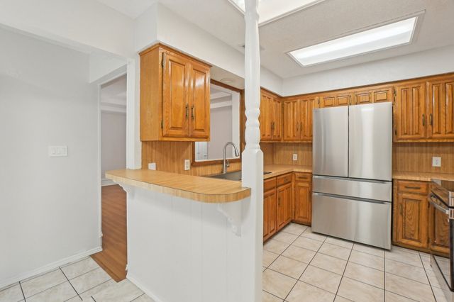 617 Taylor Court, Duncanville, TX 75137