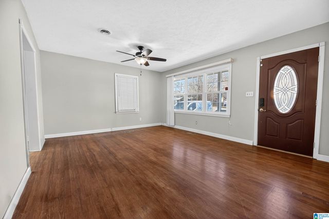 911 WOOD AVENUE SE, Attalla, AL 35954